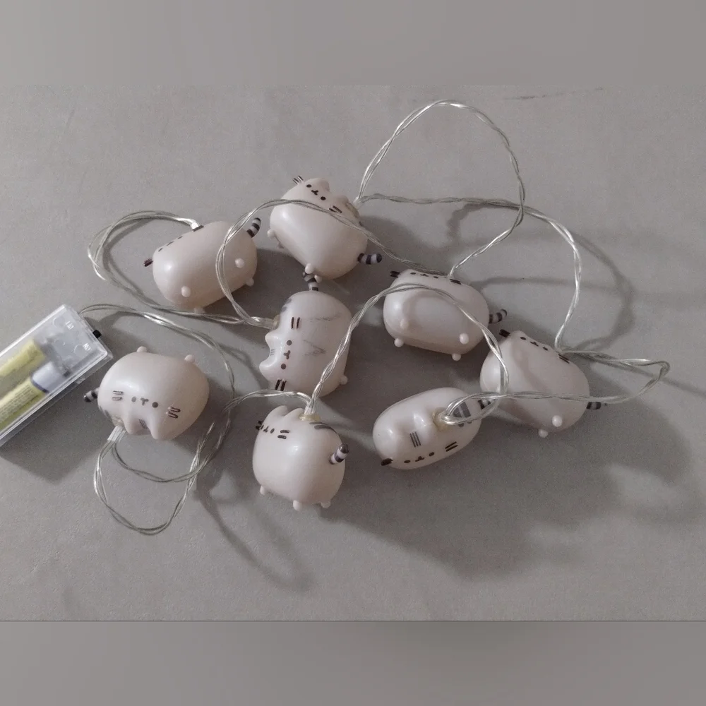 Winter 2016 Pusheen Subscribtion Box Exclusive String Light Set – 8 - Picture 4 of 13
